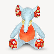 Thousands of people look kuschelelefant oder spieluhr mit wunschnamecvon der allgäuer kuscheltiermanufaktur freebook: Schnittmuster Elefant Kumi Kullaloo