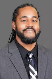 Travis Bledsoe's Instagram, Twitter & Facebook