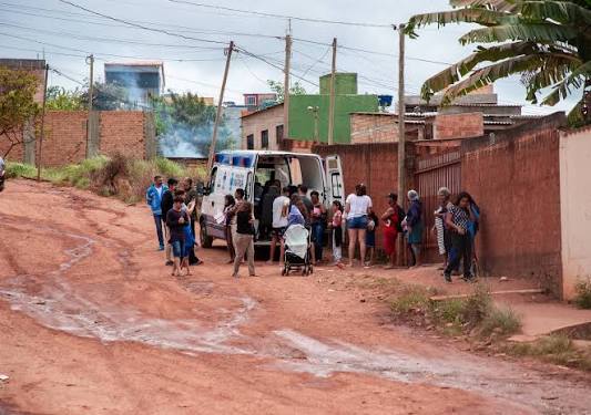 Carro da Vacina leva imunização a moradores de São Sebastião - Secretaria  de Saúde do Distrito Federal
