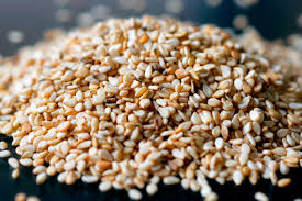Are sesame seeds a superfood? Health benefits explained by a nutritionist -  ABC News