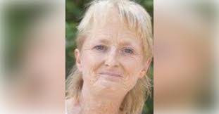 Barbara Allard's Instagram, Twitter & Facebook