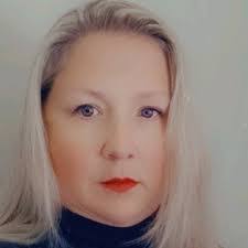 Nancy Fishburn's Instagram, Twitter & Facebook