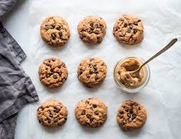 Cookies Beurre De Cacahuetes Pepites De Chocolat Lilie Bakery Recette Cookies Beurre De Cacahuete Beurre De Cacahuetes Alimentation