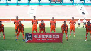 Klasemen sementara di grup ini persiraja menduduki posisi puncak dengan 3 poin. Rngnjqk0ac8blm