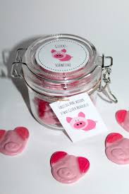 Diy Geldgechenk Geschenke Aus Dem Glas Mause Einfach Selber Machen Selbstgemachte Geschenke Im Glas Selbstgemachte Geschenke Kreative Geschenke Selber Machen