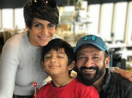 Mandira played the lead role in doordarshan channel's serial shanti in 1994, which was india's the first ever daily soap. Mandira Bedi Girl Adoption Mandira Bedi Reveals The Reason For Delay In Adopting A Girl Child