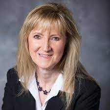 Noreen Fowler's Instagram, Twitter & Facebook