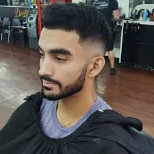 Congrats to our great customer Damien Leach for his sponsorship by the  Boston Athletics Association! He's a class act and we wish him the best of  luck.💈 fresh fade done by Ernie