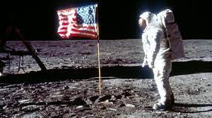 I t ' s nam e d af t e r o ne o f t h e p l ane t s i n o u r s o l ar s y s t e m. Moon Landing Quiz How Much Do You Know About Apollo 11 Mission Cbbc Newsround