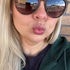 Bad Omens live from Amsterdam at 3:10PM ET