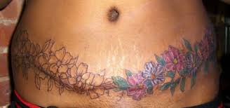 Un buen tatuaje en la espalda para mujer, es sin dudas un hermoso tatuaje que amplificará su belleza a través del lienzo, puede ser un gran tatuaje en la espalda que cubra la mayor parte de ella, o un simple y pequeño diseño femenino y con colores. Espalda Tatuajes De Mujer Para Tapar Otro Novocom Top