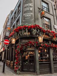Tips For Visiting London In Winter Kessler Ramirez Art Travel Travel Guide London London Pubs London Travel