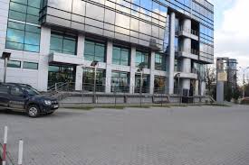 Vă rugăm să selectați o filială și să obțineți detaliile complete ale acesteia, inclusiv orarul actualizat. Banca Transilvania Centrul De Afaceri Buzau Finante Bancomate