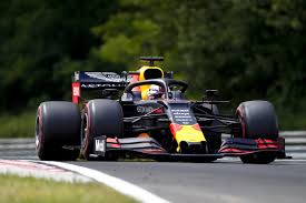 Nem tudja melyik csatornán és mikor fog menni a tévében a várva várt forma 1 közvetítés? Formel 1 Ungarn 2019 Premieren Pole Fur Max Verstappen