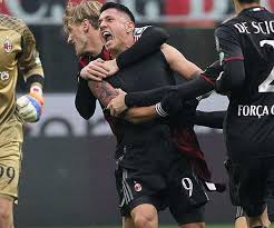 Gianluca lapadula has undergone a medical with ac milan as he closes in on a move to san siro from pescara. Gianluca Lapadula 9 Of Ac Milan Celebrates His Goal With His Team Mates During The Serie A Match Between Ac Milan And Fc Crotone At Stadio Giuseppe Meazza On December 4 2016 In