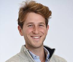 Josh Vernon's Instagram, Twitter & Facebook