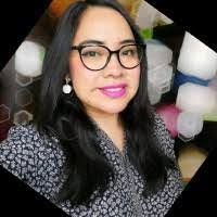 Isaura Rivera's Instagram, Twitter & Facebook