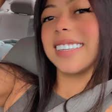 Kiana Labrada y su nueva sonrisa · Dr. Eliseo Román · Facebook