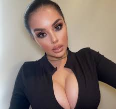 Alirawrz Cam Model: Free Live Sex Show & Chat | Stripchat