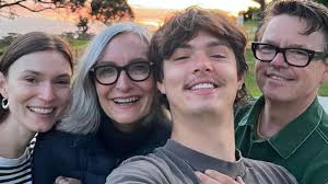 Children of Australian couple killed in MH17 attack hit out at Vladmir  Putin