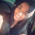 Ellen Simoni's Instagram, Twitter & Facebook