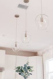 Tips For Choosing Installing Kitchen Pendant Lights Kitchen Pendant Lighting Kitchen Pendants Kitchen Table Lighting