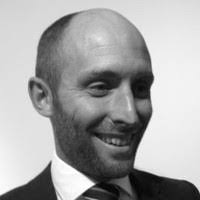 Robert Packham's Instagram, Twitter & Facebook