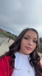 Jasmin Galvan's Instagram, Twitter & Facebook