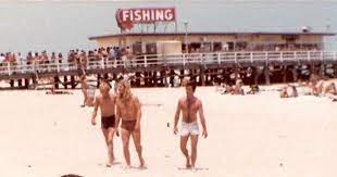 Halover Beach Near The Pier Miami Attractions Miami Beach Florida Old Florida