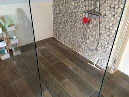 Wir freuen uns auf ihren besuch im fliesenhandel walldorf bei heidelberg! Nie Mehr Kalk Auf Fliesen Tomtut Blog