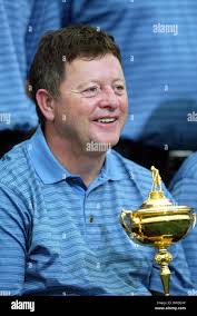 Ian woosnam with golf trophy hi-res stock photography and images