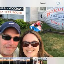 What streaming and trash services are available in Millville?