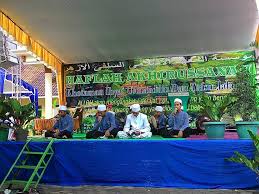 Mts alazhar bersama para murid terlihat senang saat berlibur. Ihya Ussolawat Pp Al Azhar Tugung Sempu Banyuwangi Home Facebook