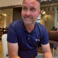 8 "Ralph Bos" profiles