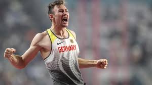 Niklas kaul aus mainz hat sich intensiv auf die olympischen spiele 2020 in tokio vorbereitet. Zehnkampf Gold Fur Niklas Kaul In Doha Erst Der Anfang Der Titelljagd Eurosport