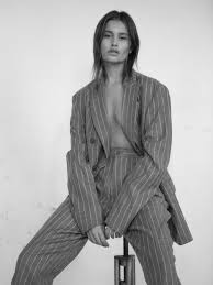 Next Los Angeles Lexi Wood In 2020 Fashion Photoshoot Fashion Poses Model Poses Photography