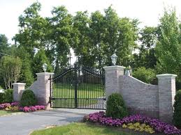 Check spelling or type a new query. 46 Making An Entrance Ideas In 2021 Entrance Driveway Entrance Driveway Landscaping