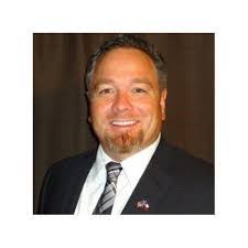 Mike Teeter's Instagram, Twitter & Facebook