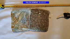 Ce transferuri a anunțat fălcosul. Video Droguri In Valoare De 1 Milion De Euro In CapitalÄƒ