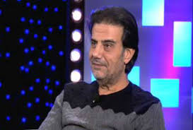 ومن المعروف عن الفنان سمير صفير (60 عاما) تأييده لحزب التيار الوطني الحر الذي أسسه الرئيس اللبناني ميشال عون، ومواقفه الحادة في السياسة الداخلية اللبنانية والإقليمية. Ù…Ø·Ø§Ù„Ø¨Ø§Øª ÙˆØ§Ø³Ø¹Ø© Ø¨Ø·Ø±Ø¯ Ø³Ù…ÙŠØ± ØµÙÙŠØ± Ù…Ù† Ø§Ù„Ø³Ø¹ÙˆØ¯ÙŠØ© ÙˆØ§Ù„Ø£Ø®ÙŠØ± ÙŠØ±Ø¯ Ù†ÙŠÙˆØ² ÙÙˆØ± Ù…ÙŠ