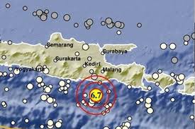 Gempa terjadi pada kedalaman 27 km. Gempa Magnitudo 6 7 Hari Ini Trending Di Twitter