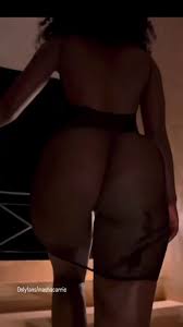 @itxmashacarries video Tweet