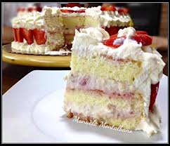 Torta Con Crema Chantilly E Cuore Di Fragole Con E Senza Bimby Ricetta Crema Chantilly Idee Alimentari Fragole