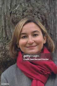 Roxanne Bernard's Instagram, Twitter & Facebook