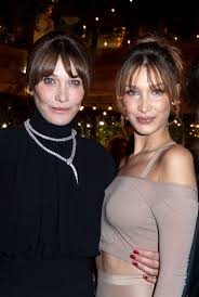 As a teenager in paris all i wanted was travel. Photos Carla Bruni Poses With Her Hidden Sister In Cannes Carla Bruni Carla Bruni Style Original Supermodels