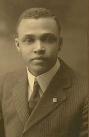 Ramon Poteat's Instagram, Twitter & Facebook