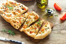 Farcirla così è stato un successo, la pizza è sempre la pizza, ma con cuore filante è stata una scoperta, perfetta per la cena, ma anche da tagliare a spicchi per una merenda per i più piccoli o una festa di. 5 Ripieni Per La Focaccia Guide Di Cucina