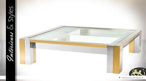 Table basse et d'appoint sur gifi.fr ✅ tout l'équipement et la décoration dont vous avez besoin pour votre intérieur ✅ paiement en 3 fois sans frais. Table Basse Design Carree En Metal Brillant Or Et Argent 120 X 120 Cm Interieurs Styles