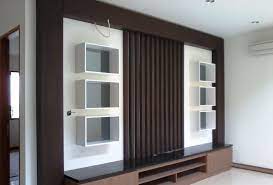 Kamar tidur, dapur, dan ruang tamu di rumah kecil dapat dipisahkan satu sama lain dengan menggunakan pintu geser agar rumah tidak terasa sempit. 60 Model Partisi Ruangan Minimalis Kayu Besi Terbaru 2020