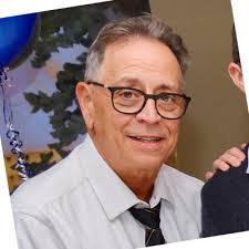 Allison Grayson's Instagram, Twitter & Facebook